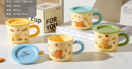 أكواب بتصميم كيوت ☕