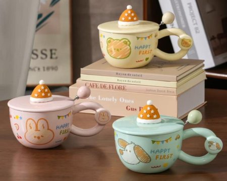 الأكواب الزخرفية