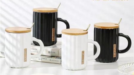 أكواب بتصميم كيوت ☕