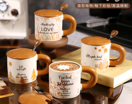 أكواب خزفية بتصميم قطّة لطيف ومرح،