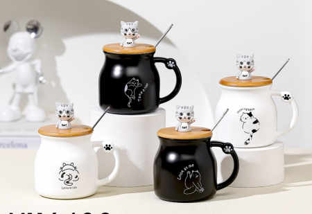 الأكواب الزخرفية