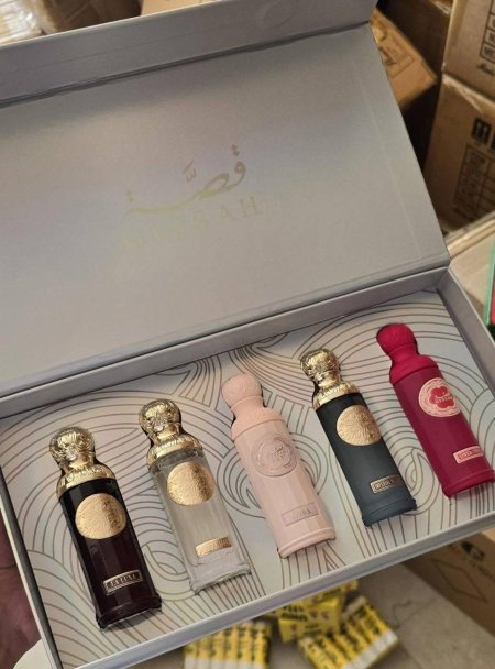 طقم عطر قصه بجميع الوانه