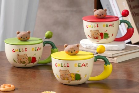 ☕✨ كوب يضيف بهجة ليومك ✨